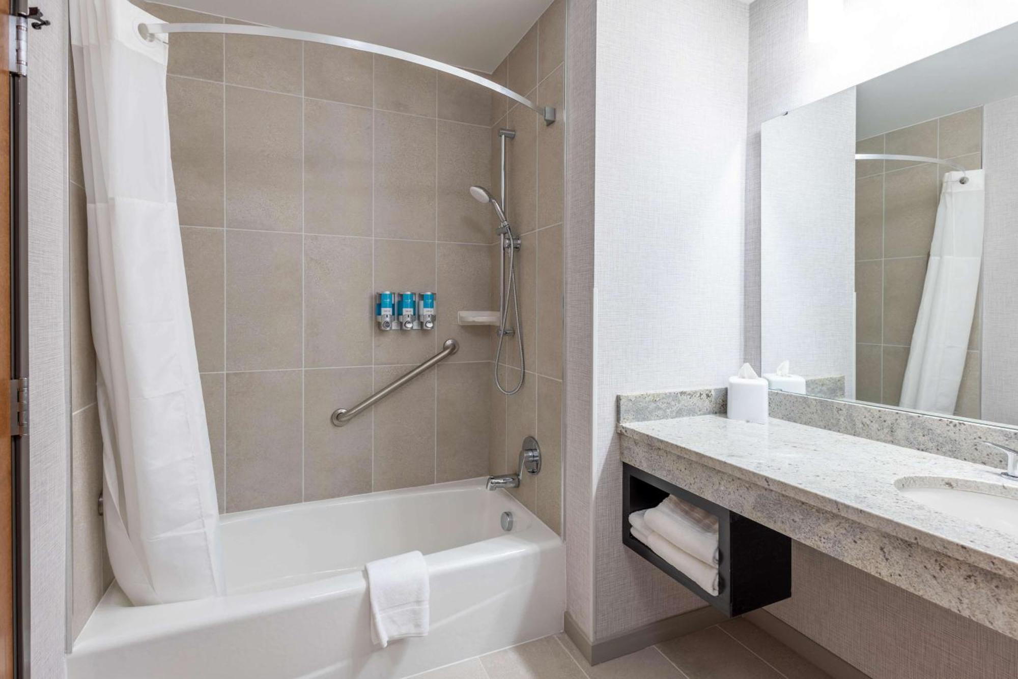 Drury Plaza Hotel Savannah Pooler Ngoại thất bức ảnh